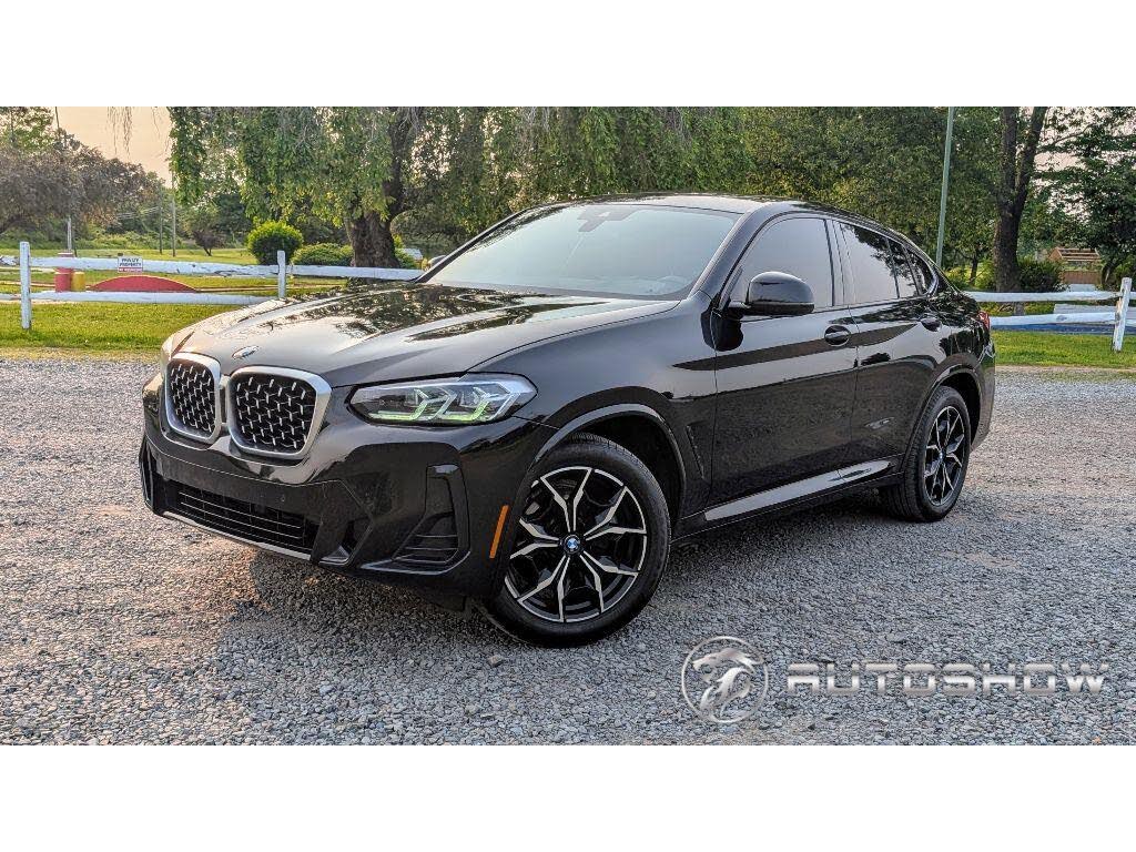 2022 BMW X4 xDrive30i AWD