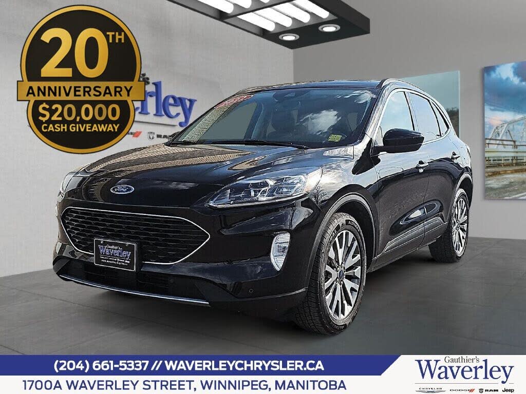 2022 Ford Escape Titanium AWD