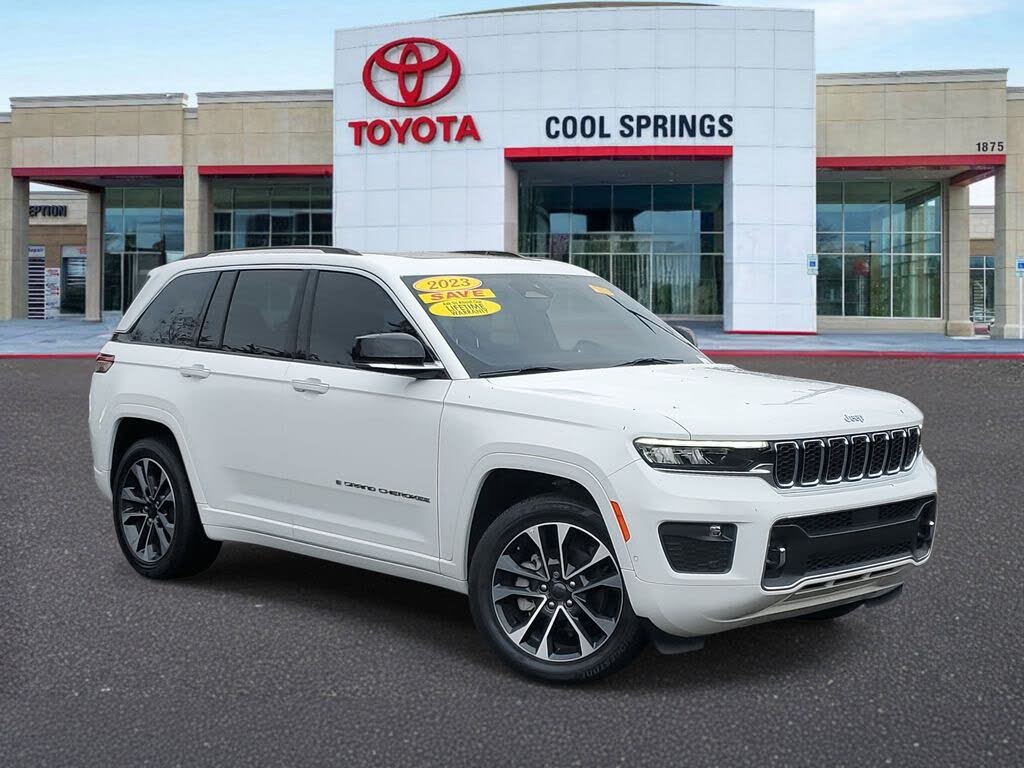 2023 Jeep Grand Cherokee Overland 4WD