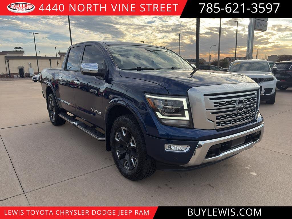 2023 Nissan Titan Platinum Reserve Crew Cab 4WD