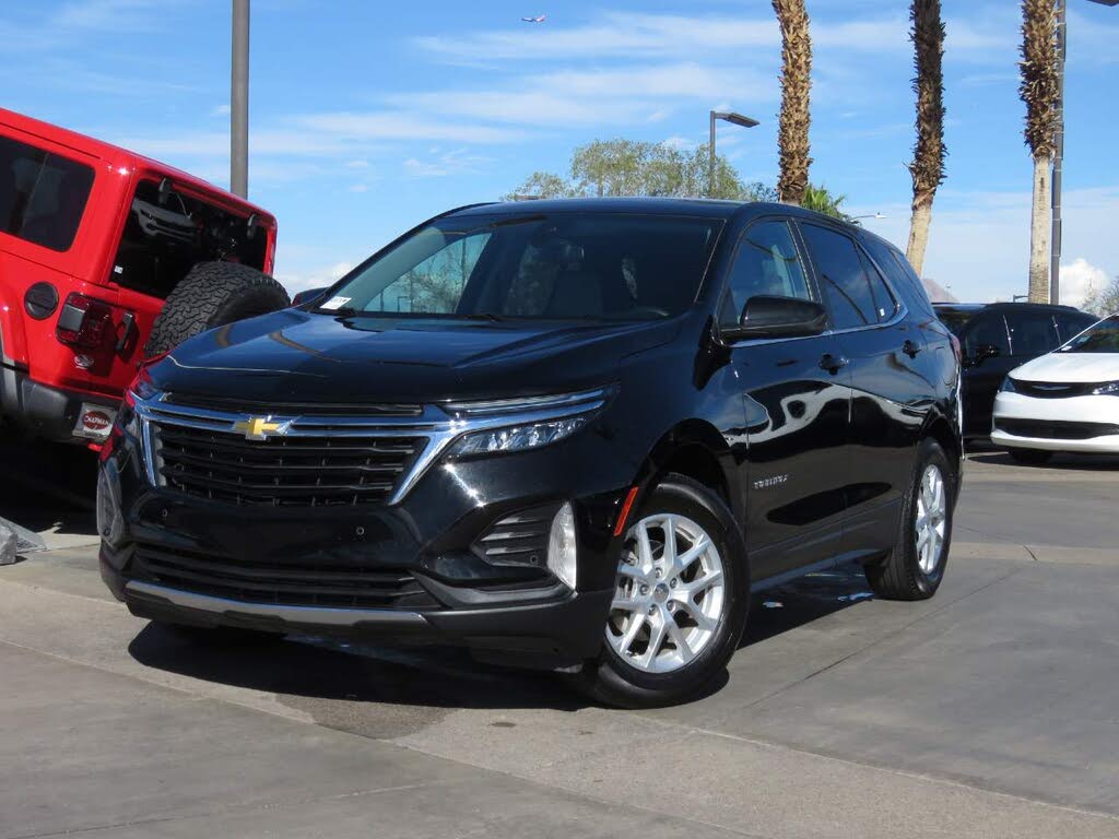 2024 Chevrolet Equinox LT FWD with 1LT