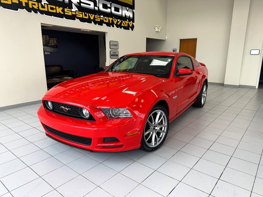 2013 Ford Mustang GT Coupe RWD