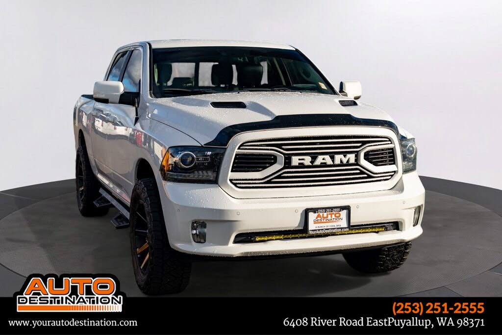 2018 RAM 1500 Sport Crew Cab 4WD