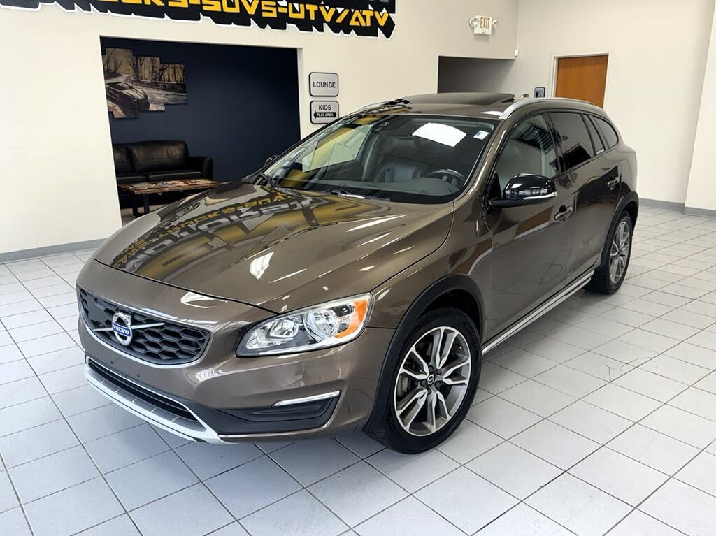 2018 Volvo V60 Cross Country T5 Premier AWD