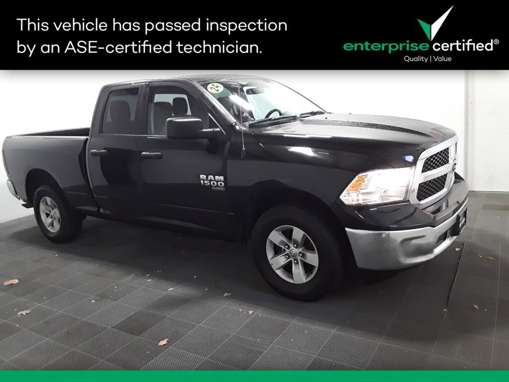 2024 RAM 1500 Classic SLT Quad Cab 4WD