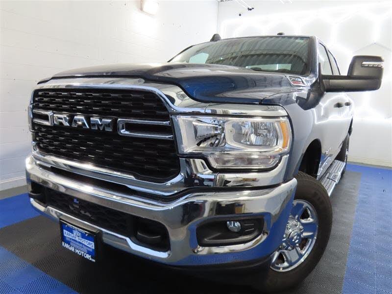 2024 RAM 2500 Big Horn Crew Cab 4WD