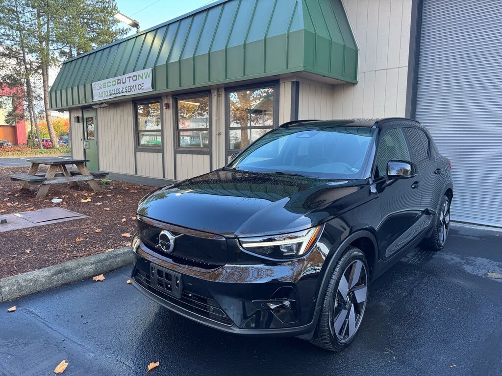 2024 Volvo XC40 Recharge Twin Plus eAWD
