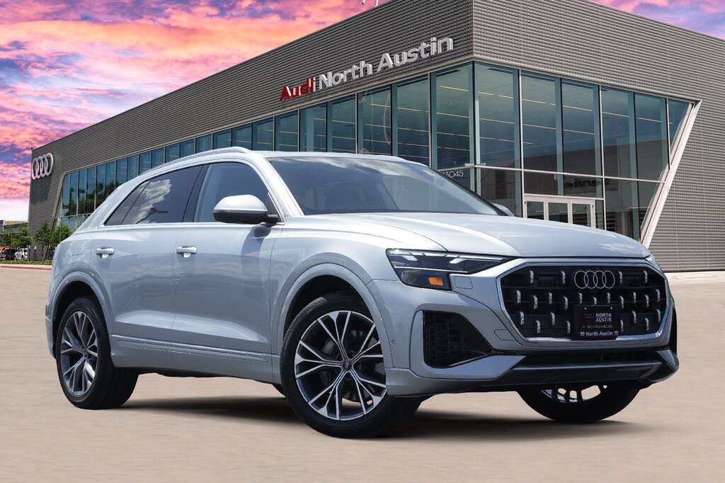2025 Audi Q8 quattro Premium Plus 55 TFSI