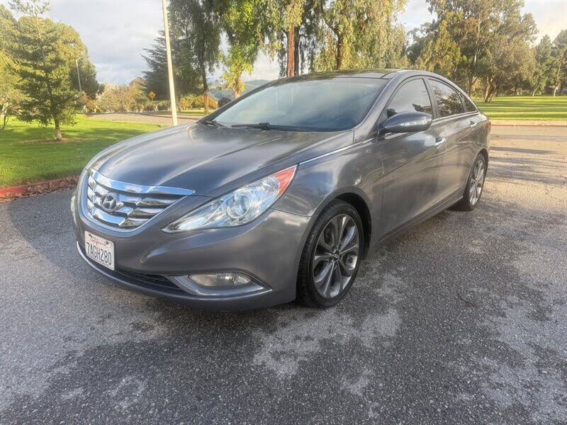 2013 Hyundai Sonata 2.0T Limited FWD with Navigation