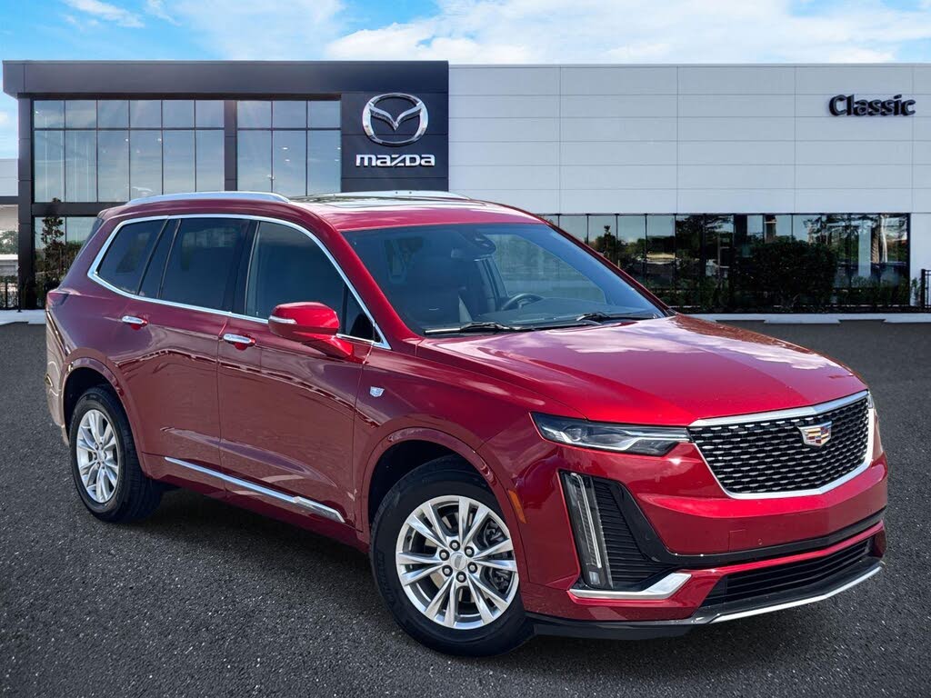 2021 Cadillac XT6 Luxury FWD
