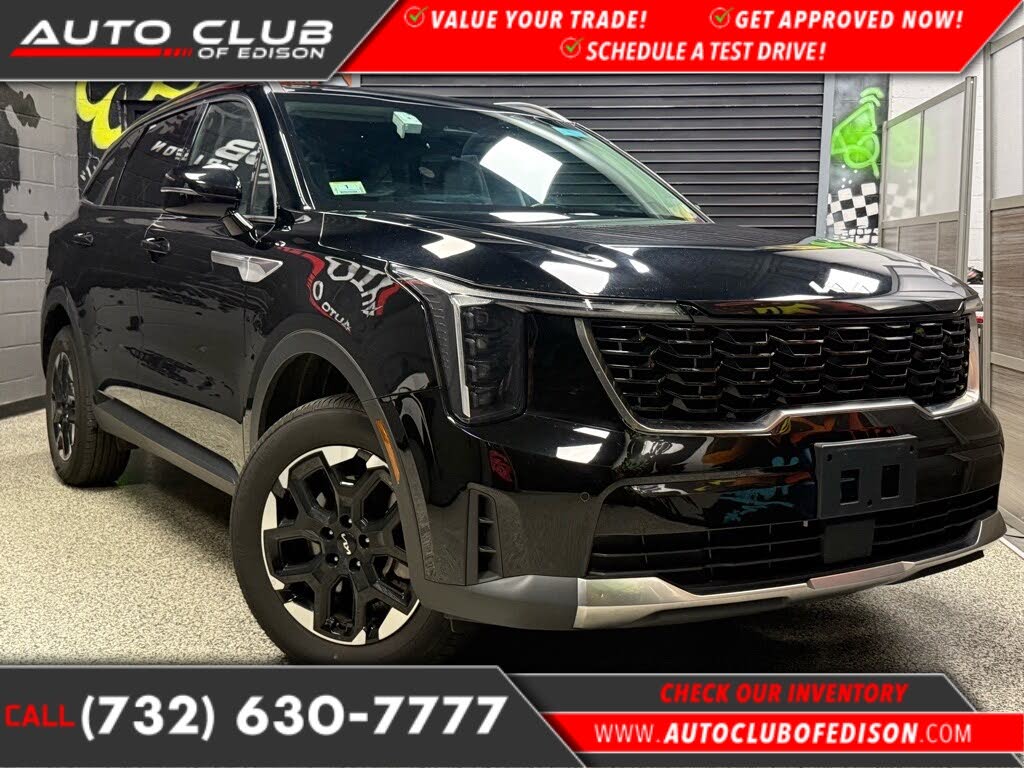 2024 Kia Sorento S AWD