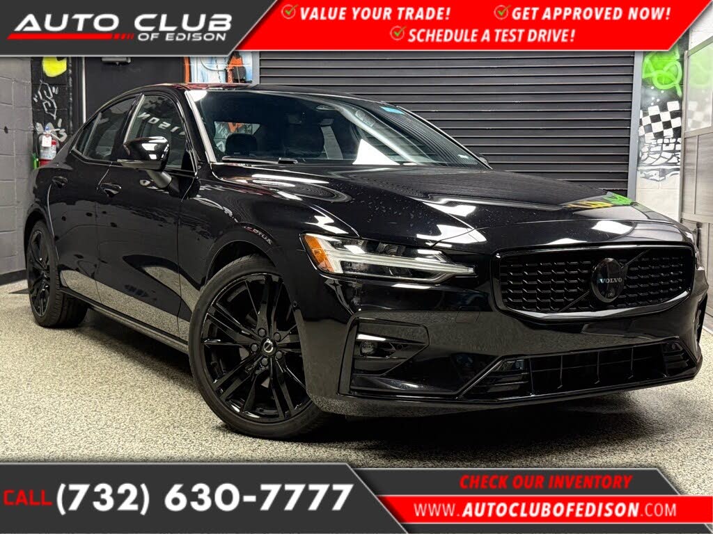 2024 Volvo S60 B5 Plus Black Edition FWD