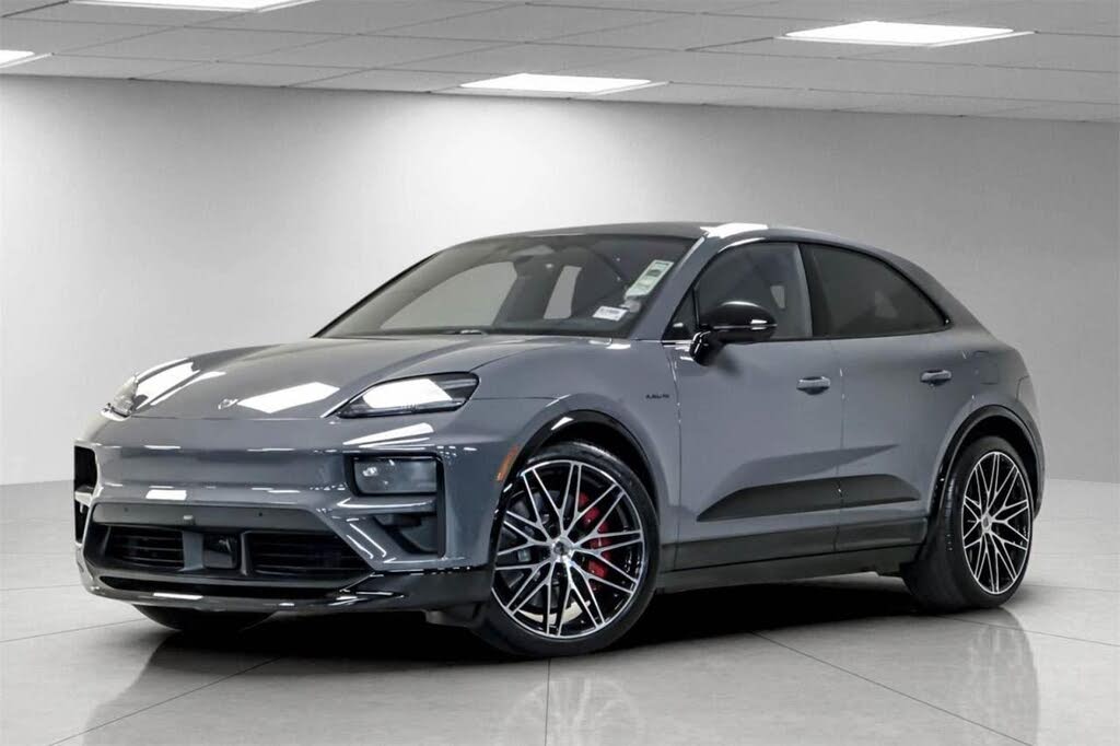 2025 Porsche Macan AWD