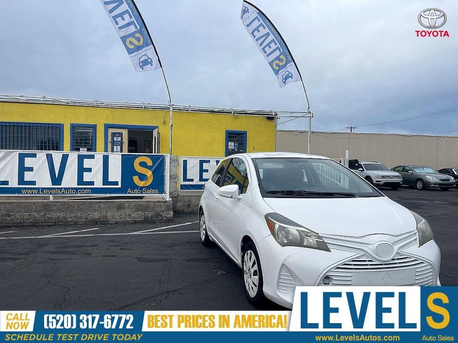 2015 Toyota Yaris L 2dr Hatchback