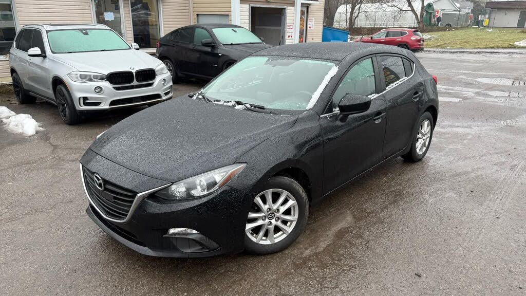 2016 Mazda MAZDA3 i Touring Hatchback