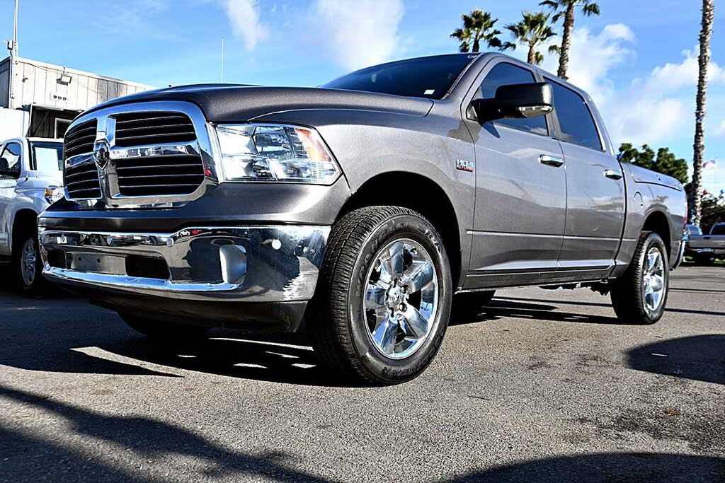 2016 RAM 1500 Big Horn Crew Cab RWD