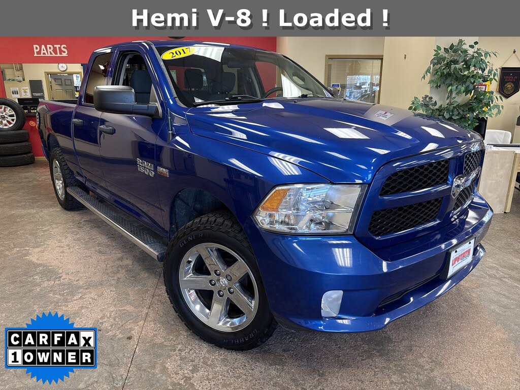 2017 RAM 1500 Express Quad Cab 4WD
