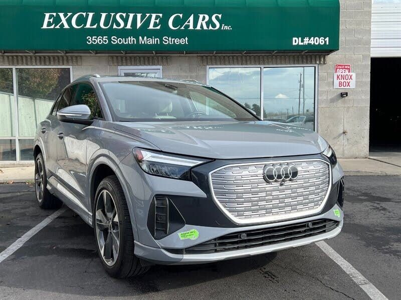 2022 Audi Q4 e-tron quattro Premium 50