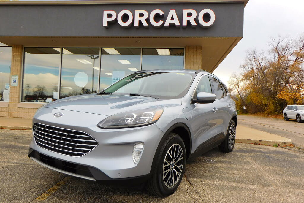 2022 Ford Escape Hybrid Plug-in Titanium FWD