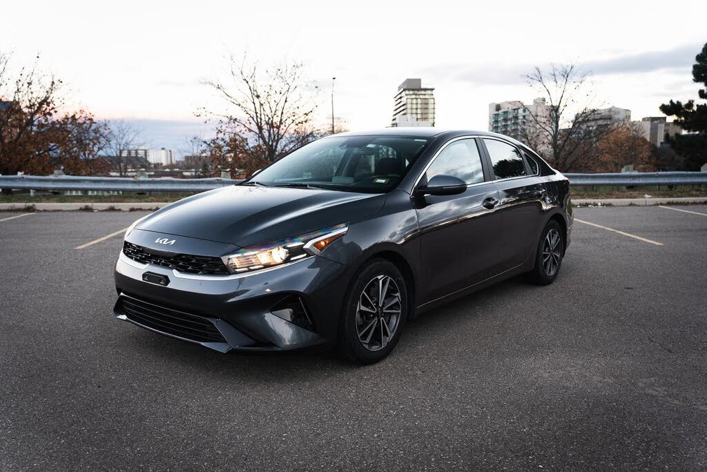 Kia Forte EX FWD 2022