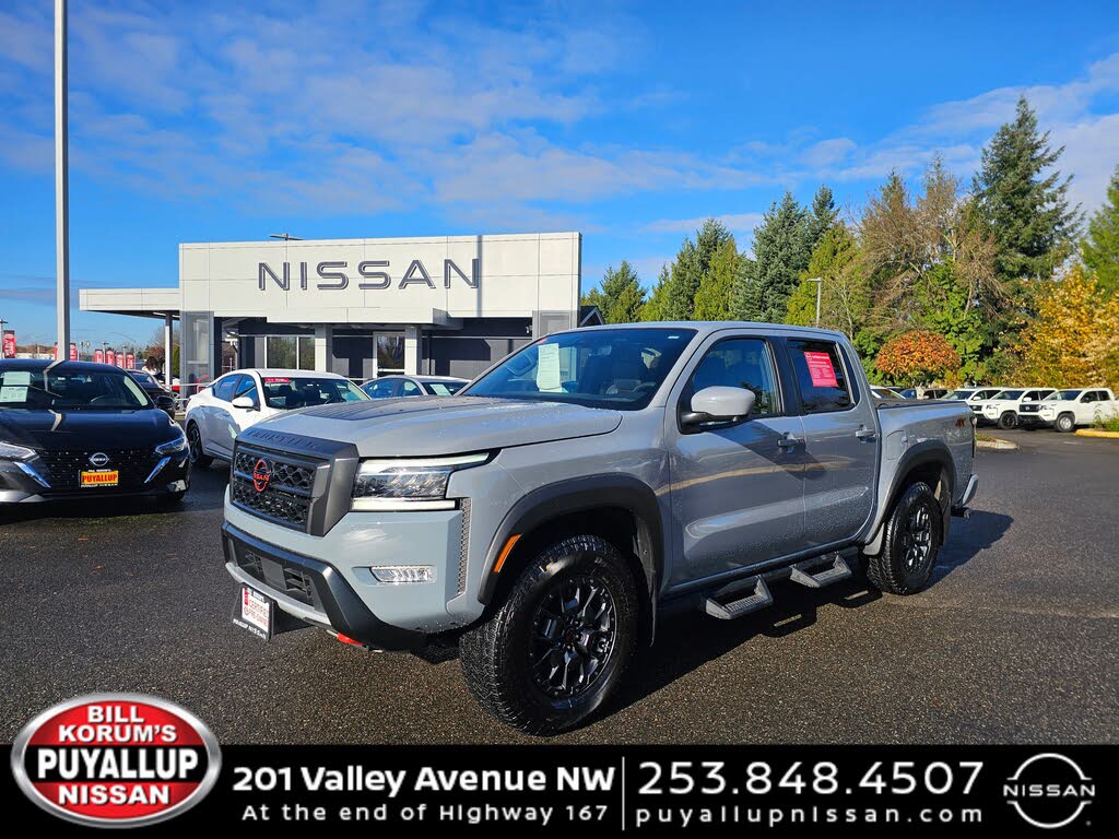 2023 Nissan Frontier PRO-4X Crew Cab 4WD