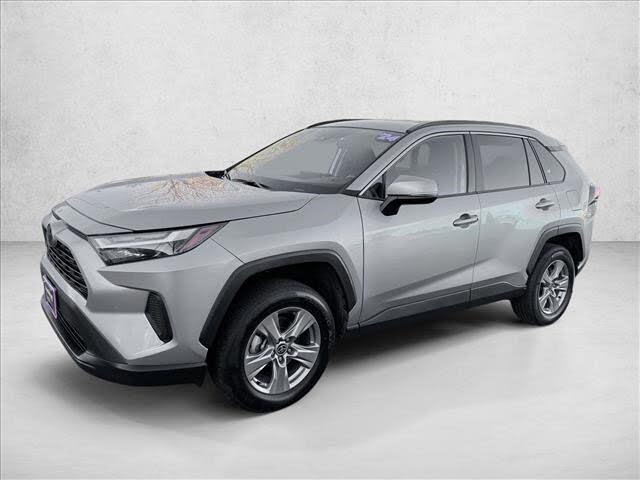 2024 Toyota RAV4 XLE AWD