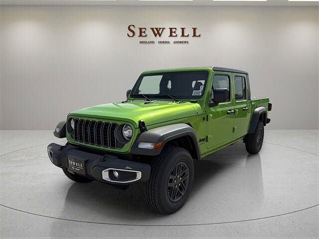 2025 Jeep Gladiator Sport S Crew Cab 4WD