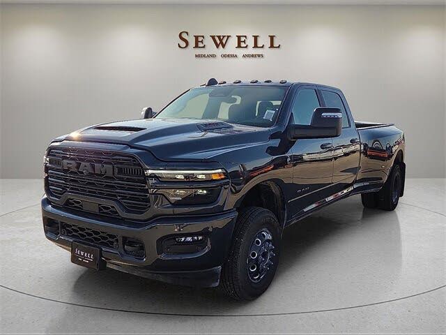 2026 RAM 3500 Laramie Crew Cab LB DRW 4WD