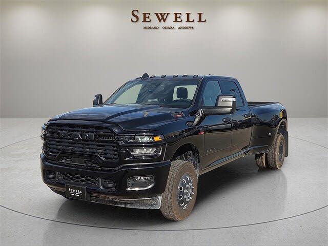 2026 RAM 3500 Lone Star Crew Cab LB DRW 4WD