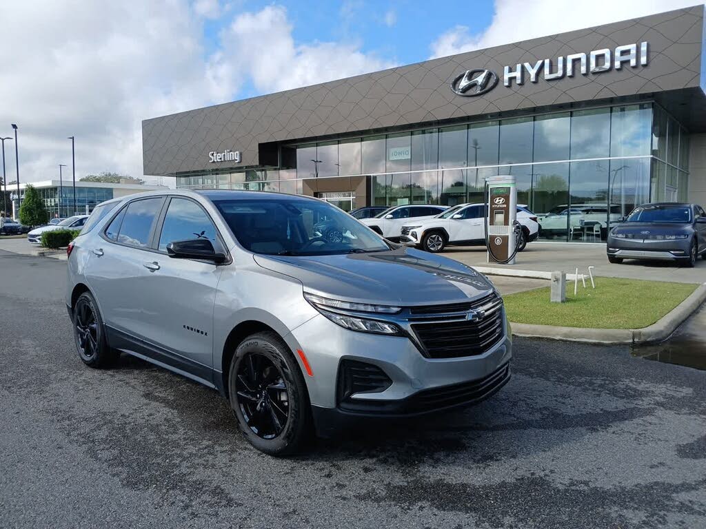 2023 Chevrolet Equinox LS FWD with 1LS