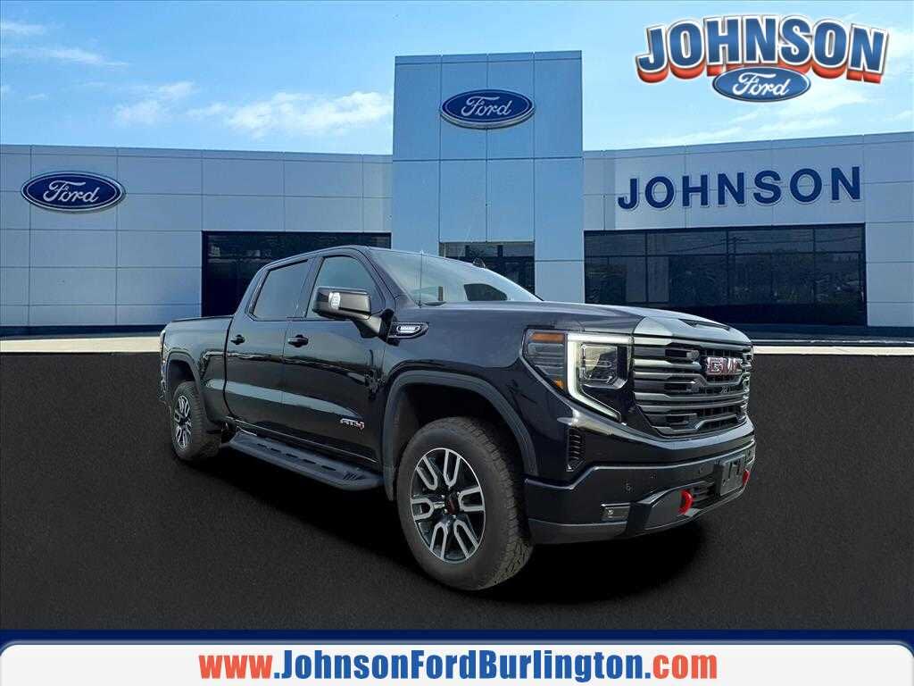 2024 GMC Sierra 1500 AT4 Crew Cab 4WD
