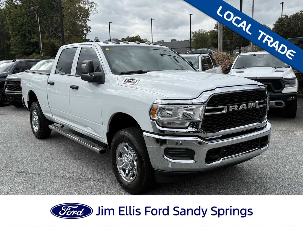 2024 RAM 2500 Tradesman Crew Cab 4WD