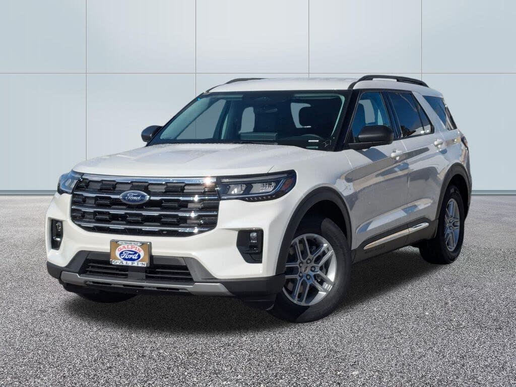 2025 Ford Explorer Active RWD