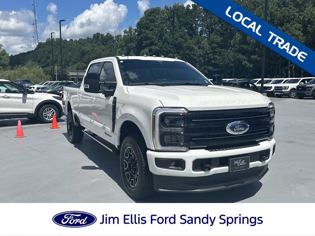 2025 Ford F-250 Super Duty Platinum Crew Cab 4WD