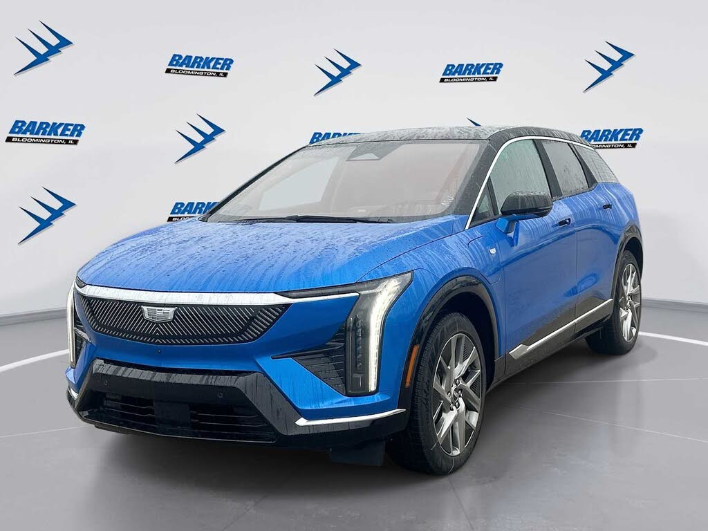 2026 Cadillac OPTIQ Luxury AWD