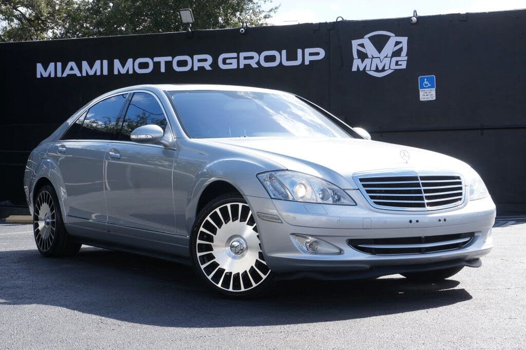 2009 Mercedes-Benz S-Class S 550 4MATIC