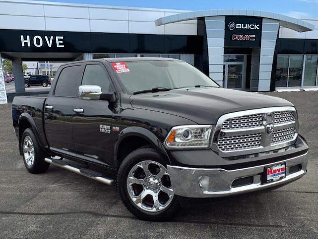 2017 RAM 1500 Laramie Crew Cab 4WD