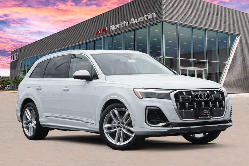 2025 Audi Q7 quattro Premium Plus 55 TFSI