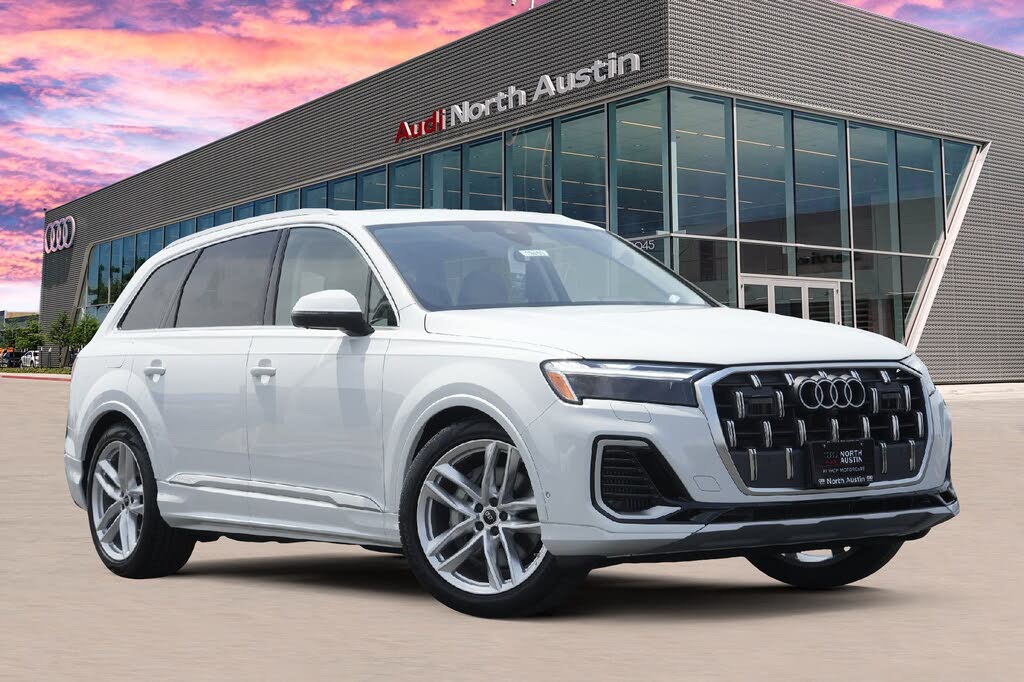 2025 Audi Q7 quattro Premium Plus 55 TFSI