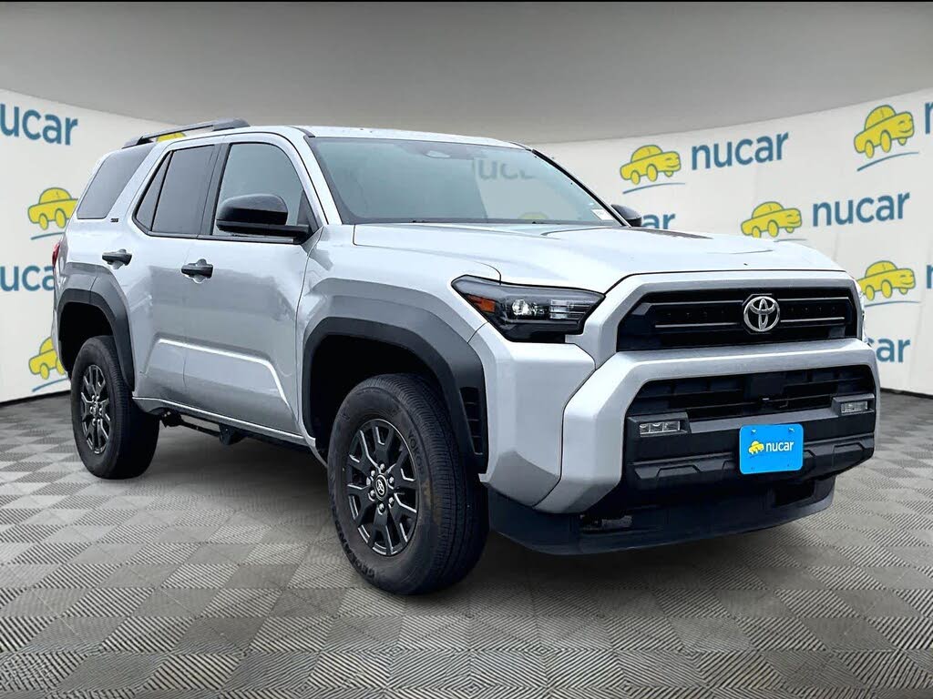 2025 Toyota 4Runner SR5 4WD