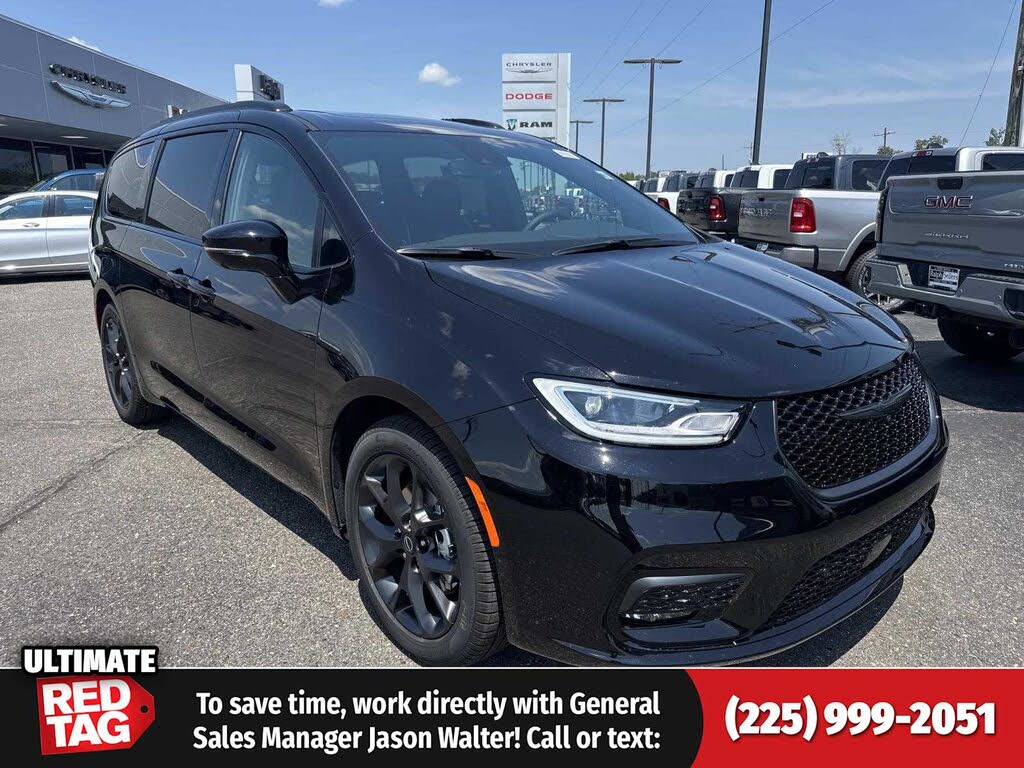 2026 Chrysler Pacifica Limited FWD