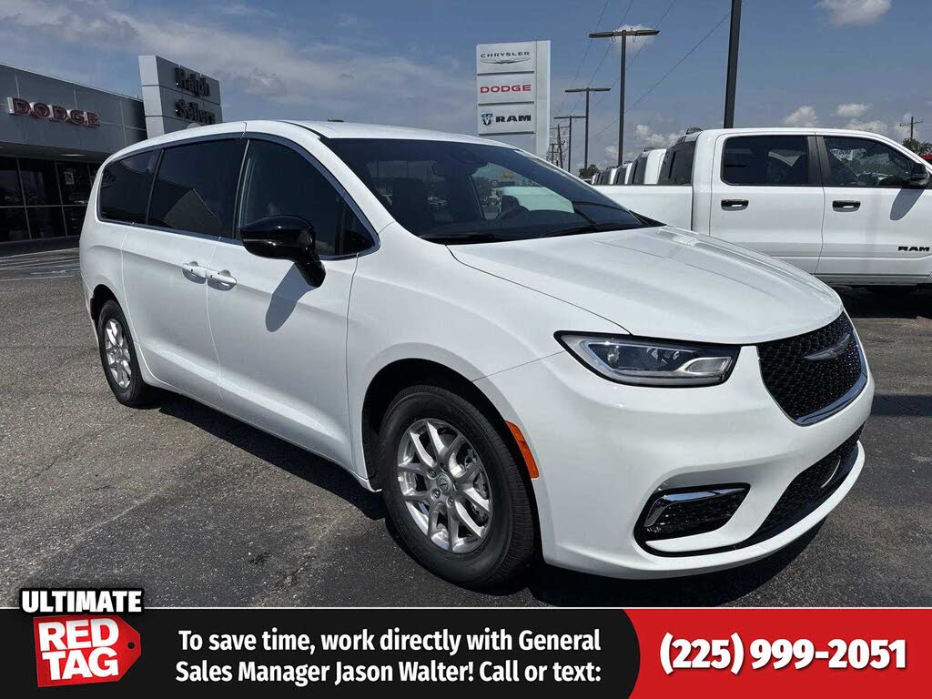 2026 Chrysler Pacifica Select FWD