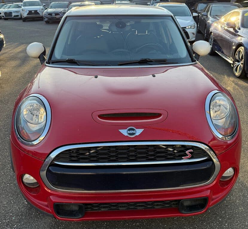 2016 MINI Cooper S 4-Door Hatchback FWD