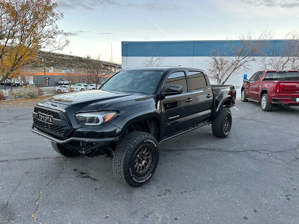 2016 Toyota Tacoma Double Cab V6 SR5 4WD