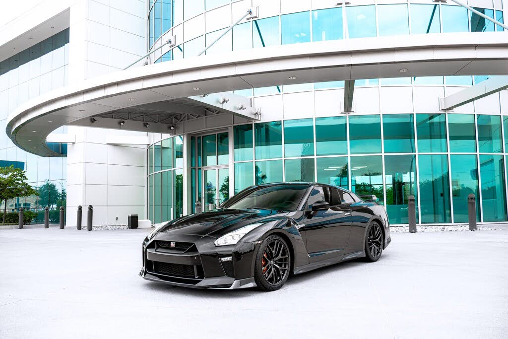 2017 Nissan GT-R Premium