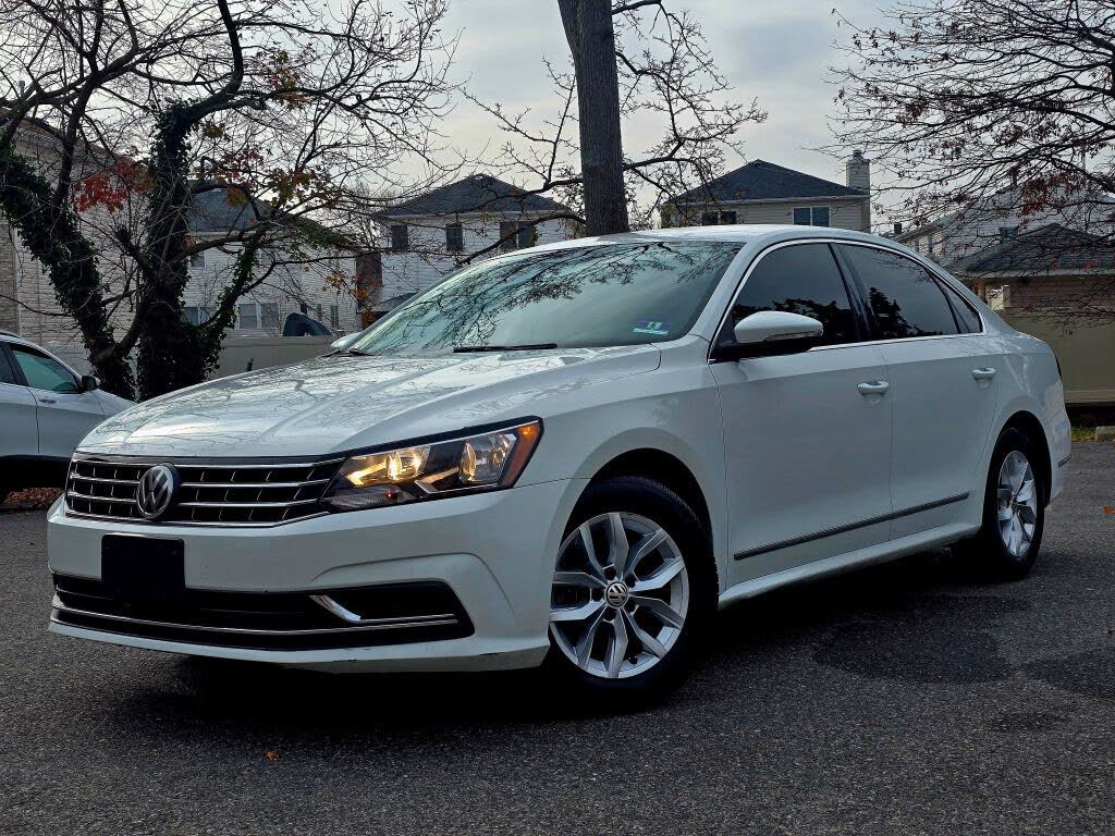 2017 Volkswagen Passat 1.8T S