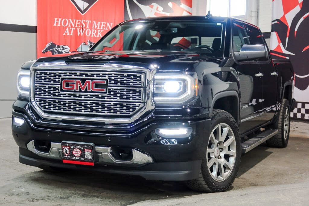 2018 GMC Sierra 1500 Denali Crew Cab 4WD