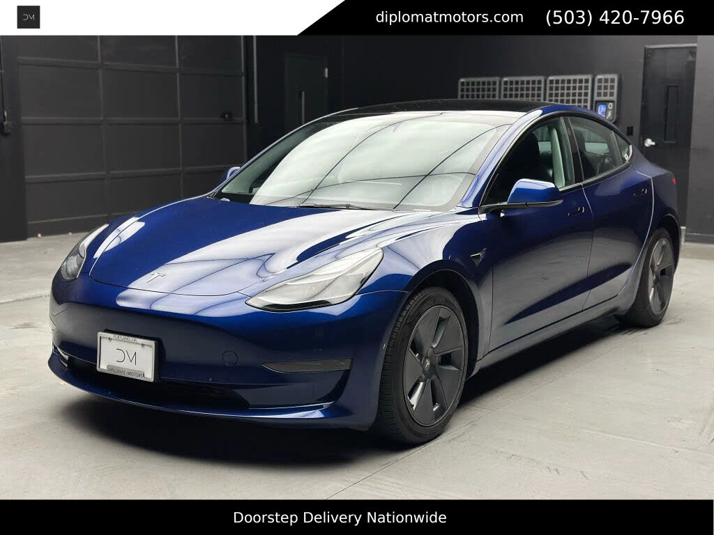 2023 Tesla Model 3 RWD