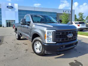 Ford F-250 Super Duty XL Regular Cab LB RWD