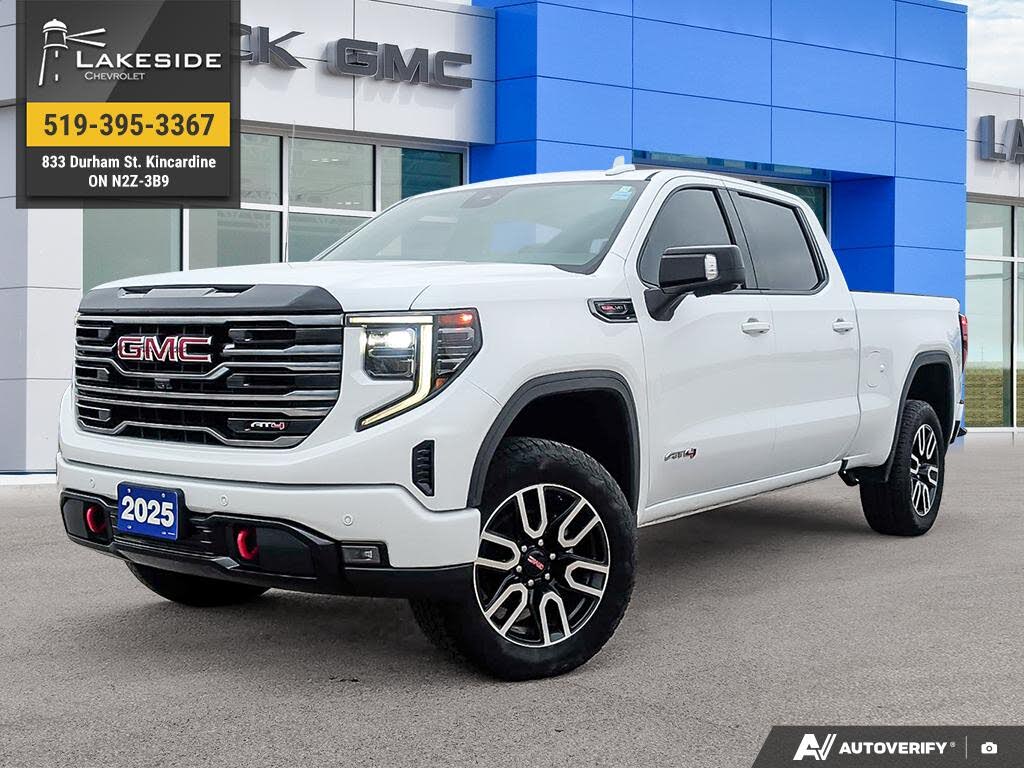 GMC Sierra 1500 AT4 Crew Cab 4WD 2025